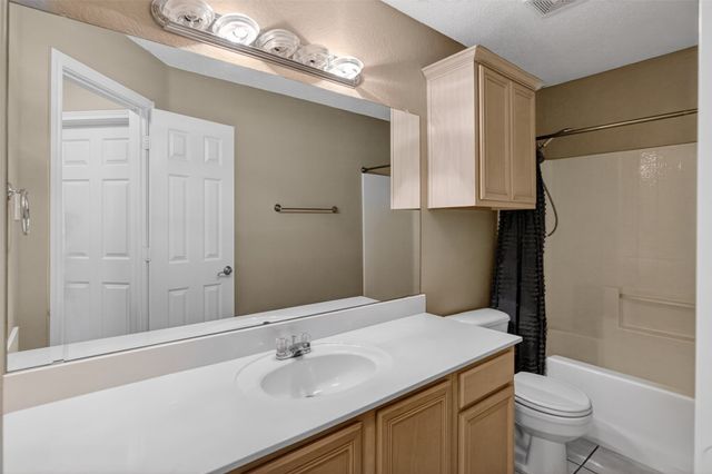 1105 Hidden Glade Drive, Mansfield, TX 76063