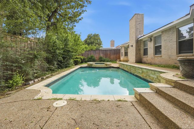 1105 Hidden Glade Drive, Mansfield, TX 76063
