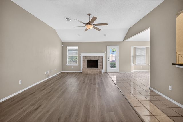 1105 Hidden Glade Drive, Mansfield, TX 76063