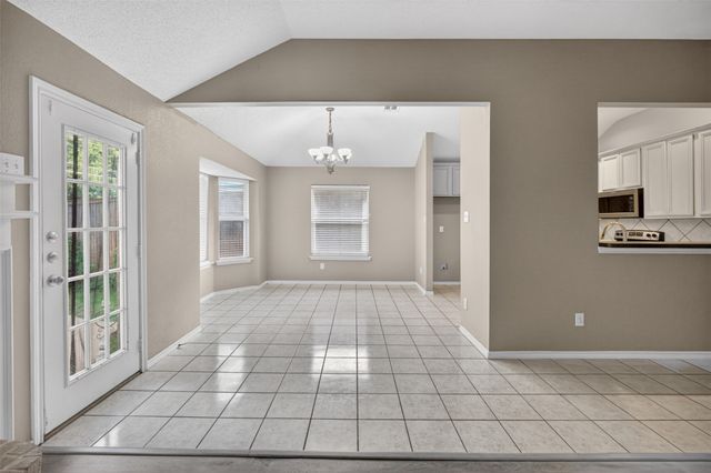 1105 Hidden Glade Drive, Mansfield, TX 76063