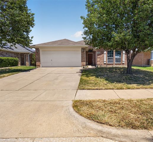 9612 Linton Drive, Fort Worth, TX 76108