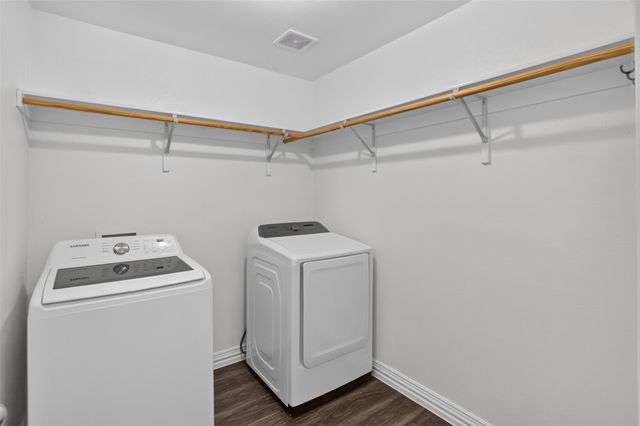 9612 Linton Drive, Fort Worth, TX 76108