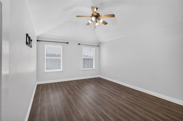 9612 Linton Drive, Fort Worth, TX 76108