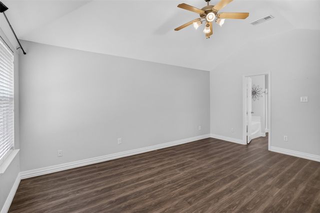 9612 Linton Drive, Fort Worth, TX 76108