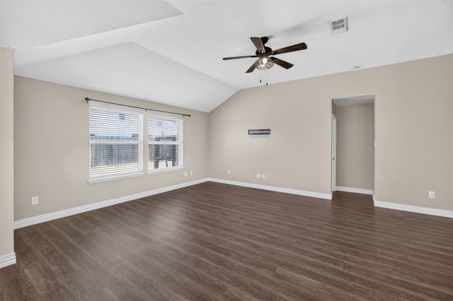 9612 Linton Drive, Fort Worth, TX 76108