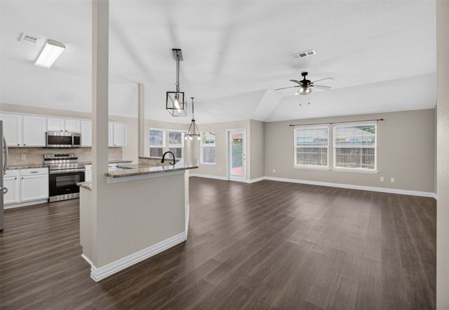 9612 Linton Drive, Fort Worth, TX 76108