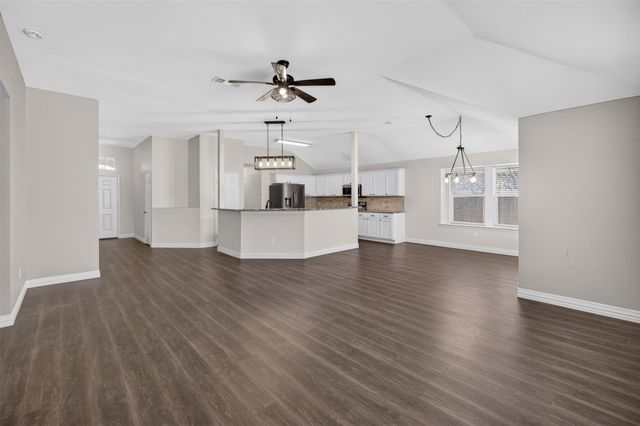 9612 Linton Drive, Fort Worth, TX 76108