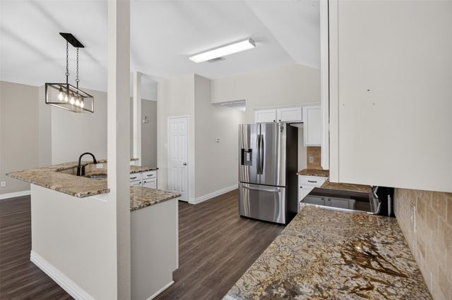9612 Linton Drive, Fort Worth, TX 76108