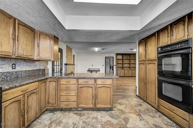 6975 Obannon Drive, Las Vegas, NV 89117