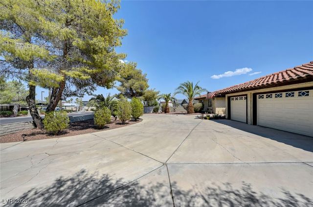 6975 Obannon Drive, Las Vegas, NV 89117