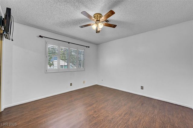 6975 Obannon Drive, Las Vegas, NV 89117