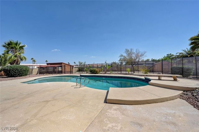 6975 Obannon Drive, Las Vegas, NV 89117