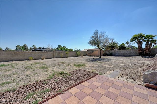 6975 Obannon Drive, Las Vegas, NV 89117