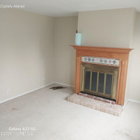 14 Stoneybrook Drive, Old Bridge, NJ 08857