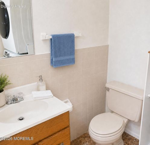 14 Stoneybrook Drive, Old Bridge, NJ 08857