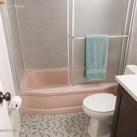 14 Stoneybrook Drive, Old Bridge, NJ 08857