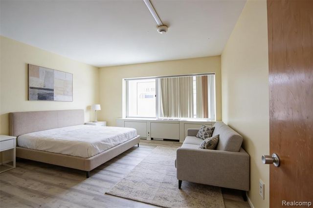 555 E William Street 4G, Ann Arbor, MI 48104