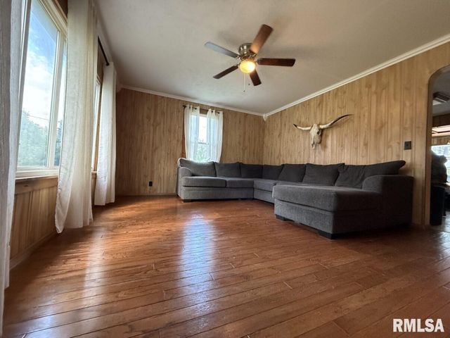 26805 255TH Avenue, Princeton, IA 52768