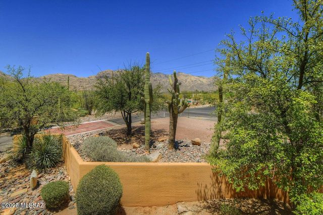 6651 N Campbell Ave Apt 281, Tucson, AZ 85718