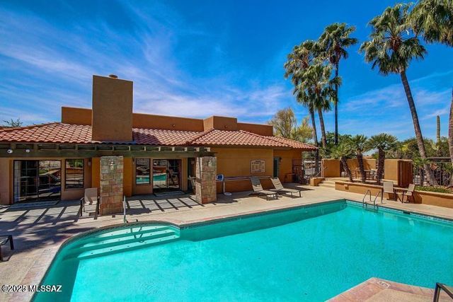 6651 N Campbell Ave Apt 281, Tucson, AZ 85718