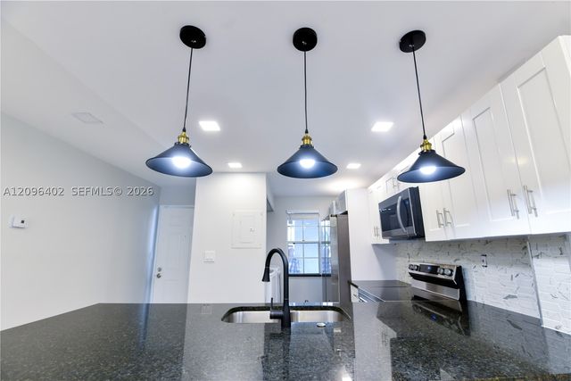 905 Southridge Rd 101B, Delray Beach, FL 33444