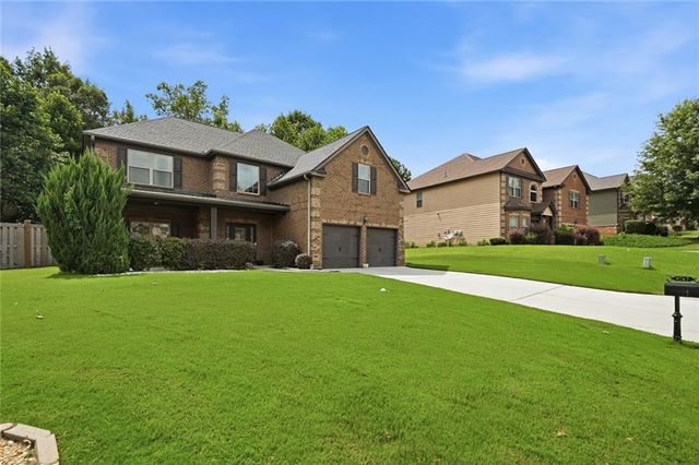 8747 Puett Drive, Douglasville, GA 30135