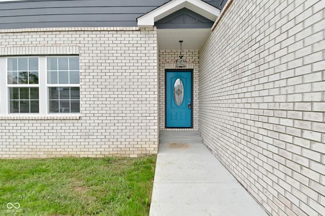 525 Schmitt Road, Indianapolis, IN 46239