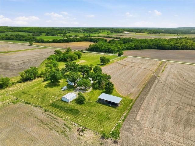 20958 Stranger Road, Leavenworth, KS 66048