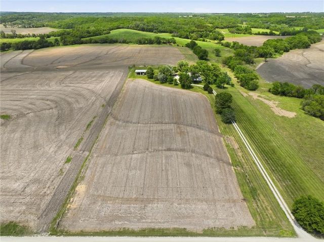 20958 Stranger Road, Leavenworth, KS 66048
