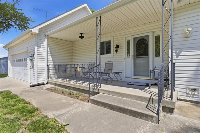 20958 Stranger Road, Leavenworth, KS 66048