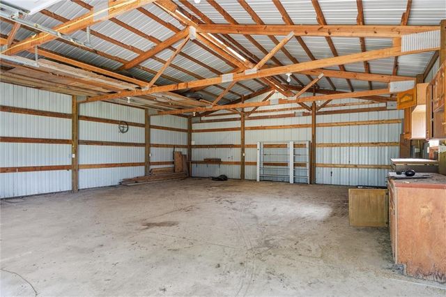20958 Stranger Road, Leavenworth, KS 66048