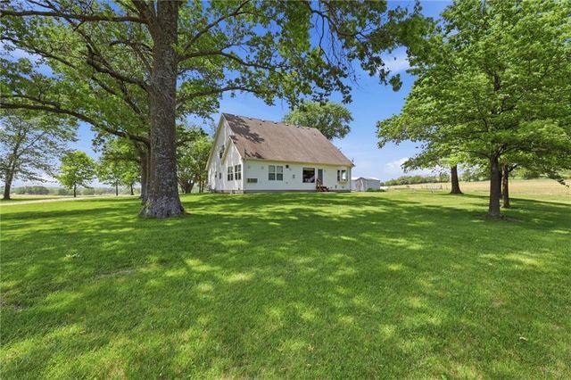 20958 Stranger Road, Leavenworth, KS 66048