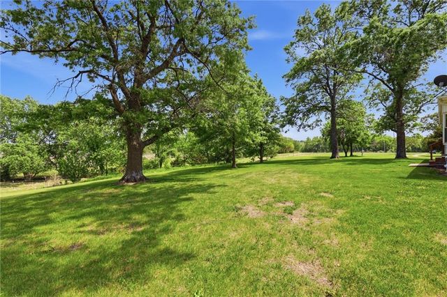 20958 Stranger Road, Leavenworth, KS 66048