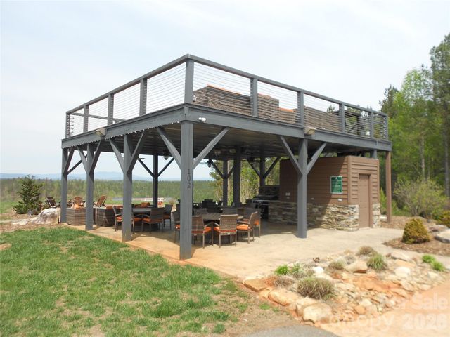 101, 107 Table Rock Trace NW, Morganton, NC 28655