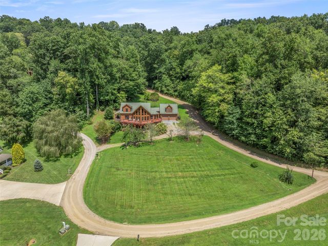 64 Cradling Cove, Waynesville, NC 28785