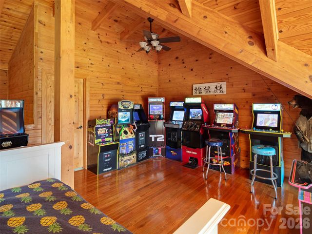 64 Cradling Cove, Waynesville, NC 28785