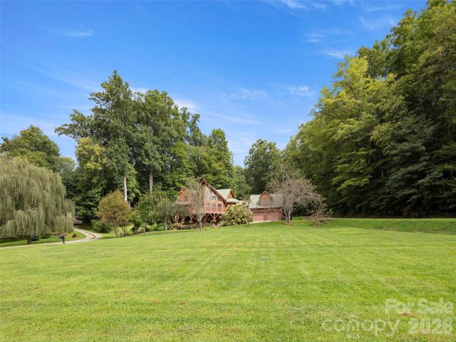 64 Cradling Cove, Waynesville, NC 28785