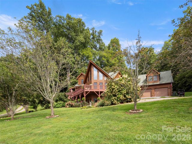 64 Cradling Cove, Waynesville, NC 28785