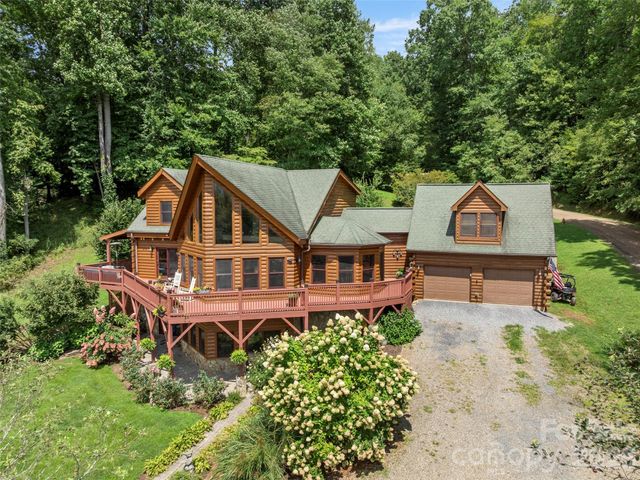 64 Cradling Cove, Waynesville, NC 28785