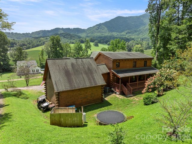 64 Cradling Cove, Waynesville, NC 28785