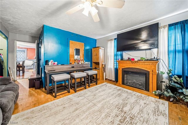 1532 E 78th Street, Cleveland, OH 44103