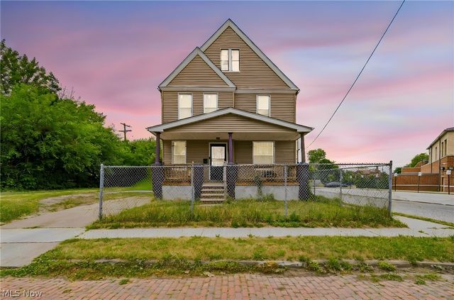 1532 E 78th Street, Cleveland, OH 44103