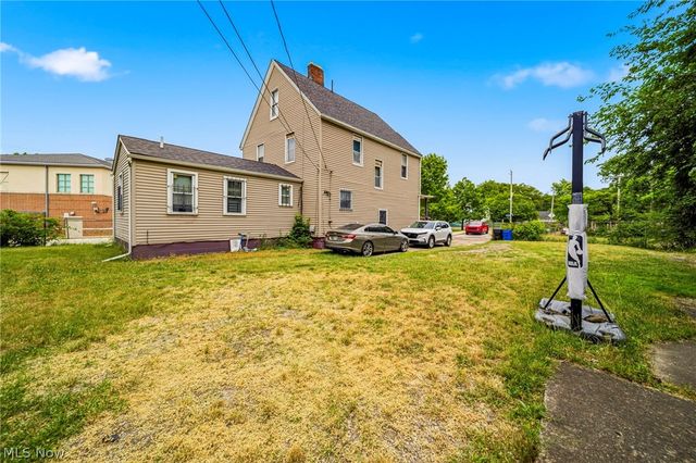 1532 E 78th Street, Cleveland, OH 44103