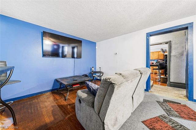 1532 E 78th Street, Cleveland, OH 44103