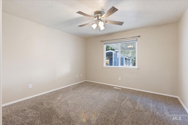 998 W Verbena, Meridian, ID 83642