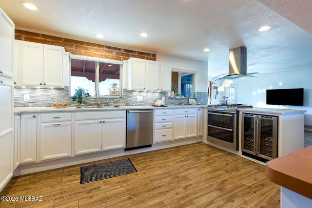 5405 N Estelle Drive, Tucson, AZ 85718