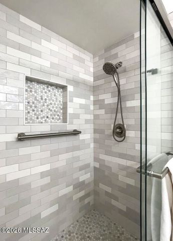 5405 N Estelle Drive, Tucson, AZ 85718