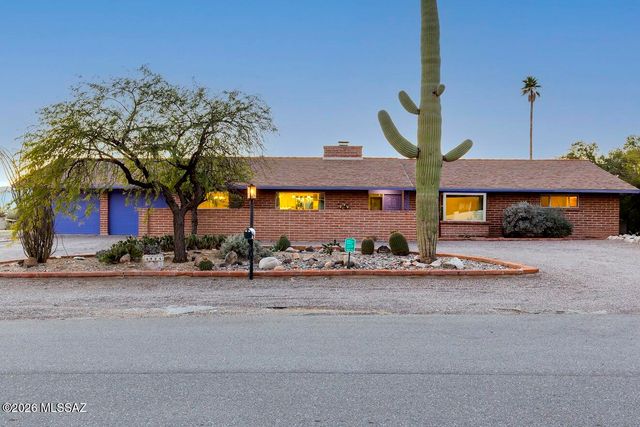 5405 N Estelle Drive, Tucson, AZ 85718