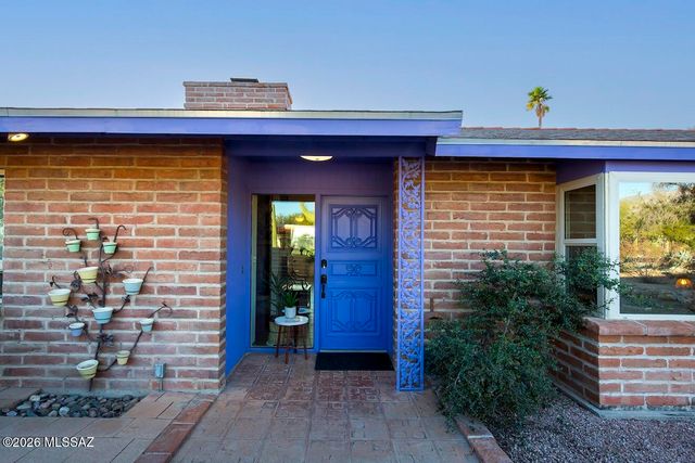 5405 N Estelle Drive, Tucson, AZ 85718