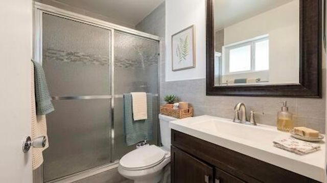 4400 NW 44th Terrace, Tamarac, FL 33319